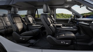 2025 Lincoln Lincoln Navigator Internal Image 1